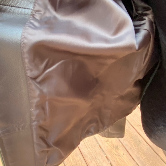 Bill Blass Leather Jacket - Picture 3 of 6